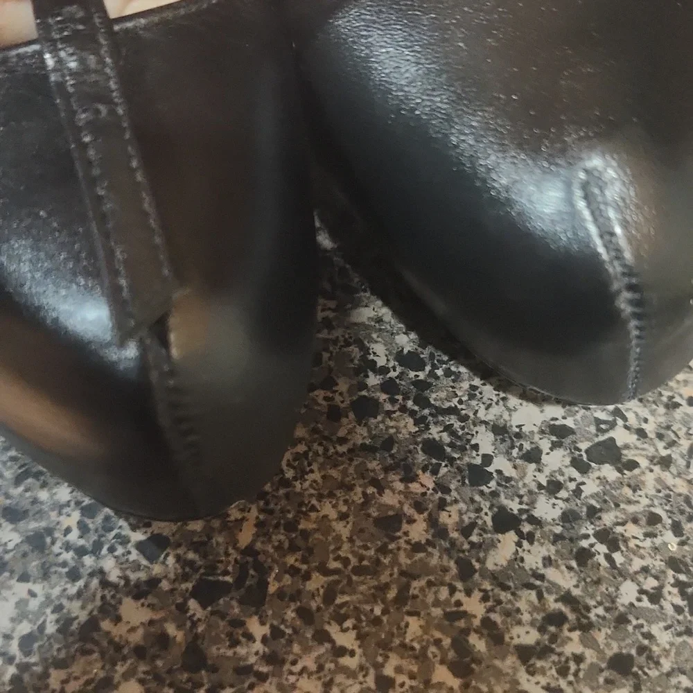 Sergio zelcer platform black strappy pump size 8 EUC